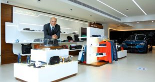 BMW Launches First Urban Retail Store
