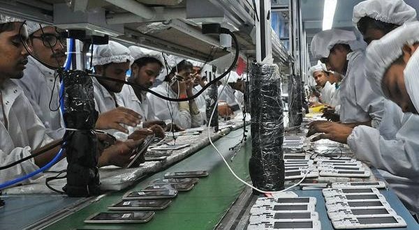 China has 24 companies to make India top mobile production hub in the world