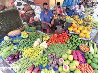 Retail inflation down to 4.6 percent in December