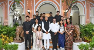 Meeting of the trainee officers of the Indian Administrative Service with the Chief Minister