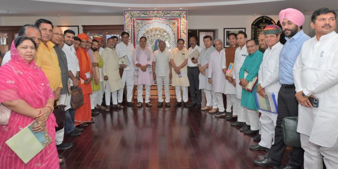 The House ran for 181 hours and 52 minutes with 24 meetings—The third session of the 16th Vidhan Sabha concluded with innovations - Devnani