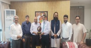 आईआईएम रायपुर और सेंटर फॉर स्टडीज ऑन होलिस्टिक डेवलपमेंट (सीएसएचडी) ने शोध और क्षेत्रीय विकास को बढ़ावा देने के लिए समझौता ज्ञापन पर हस्ताक्षर किए