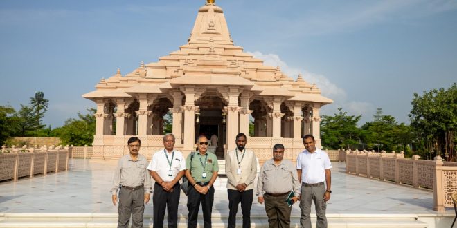 अनंत अंबानी