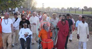 ओम आश्रम विवाद: संपत्ति पर नजर या साजिश? उठे गंभीर सवाल