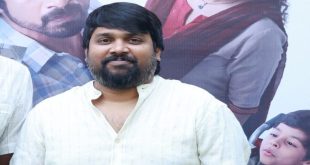 ‘कॉन सिटी’ फिल्म प्रमोशन इवेंट में इमोशनल हुए डायरेक्टर हरीश दुरईराज, पत्नी के संघर्ष को याद कर छलके आंसू