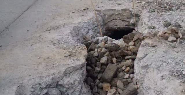 A cave was discovered beneath Godara Market, where sewage water was found accumulated under the concrete road.