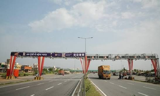 Jio Payments Bank launches new barrier-free tolling system at Manoharpura Plaza on NH-48