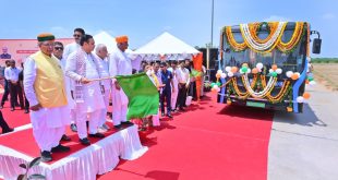 मुख्यमंत्री भजन लाल शर्मा ने बीकानेर में चार्टर्ड स्पीड द्वारा संचालित पीएम ई-बस सेवा का उद्घाटन