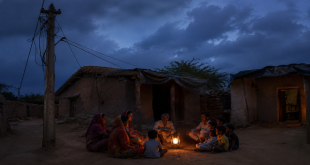 बालोतरा: शिकायत दो बार, फिर भी आदिवासी बस्ती अंधेरे में