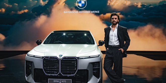 Ranveer Singh becomes the Brand Voice of BMW India, arrives at the launch of the new BMW 7 Series in the i7 M70