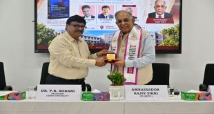 आईआईएचएमआर यूनिवर्सिटी में स्वामी विवेकानंद के विचारों की आज के समय में रिलिवेंस पर बुक टॉक